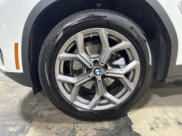 Thumbnail: 2022 BMW X3 - 10