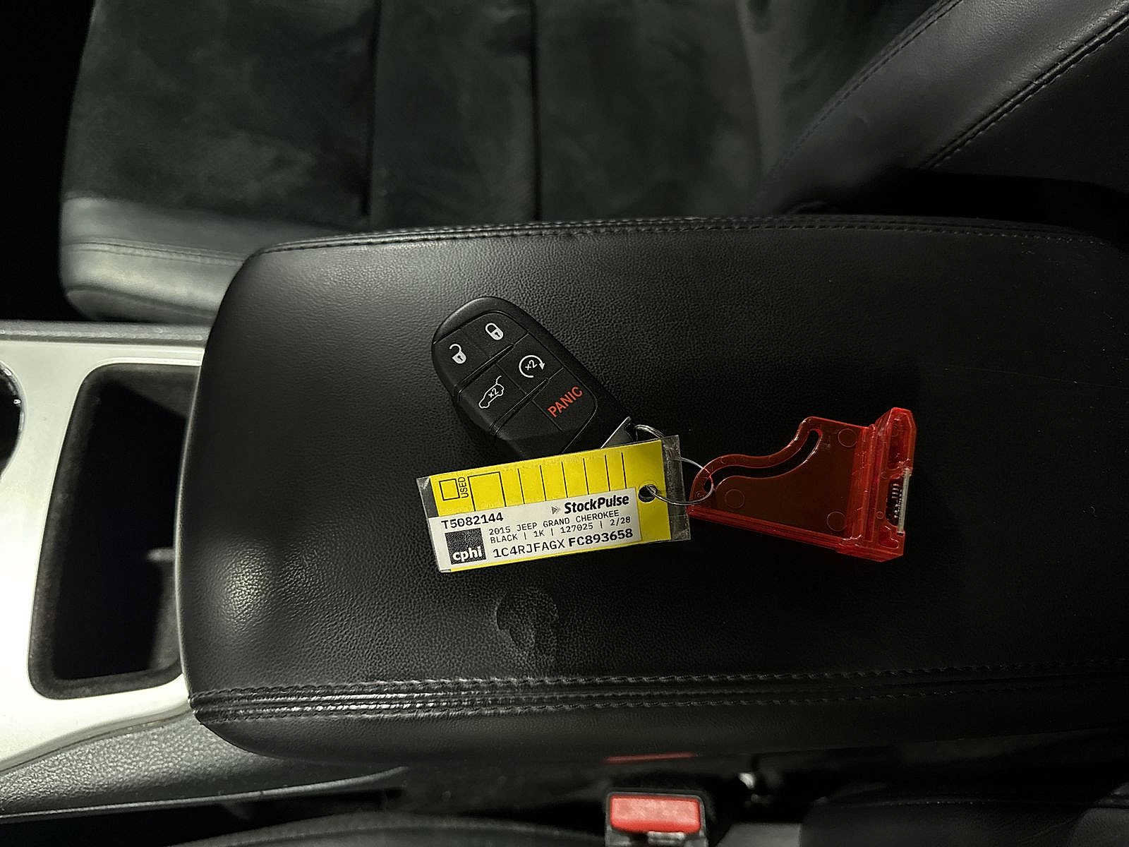 Thumbnail: 2015 Jeep Grand Cherokee - 35