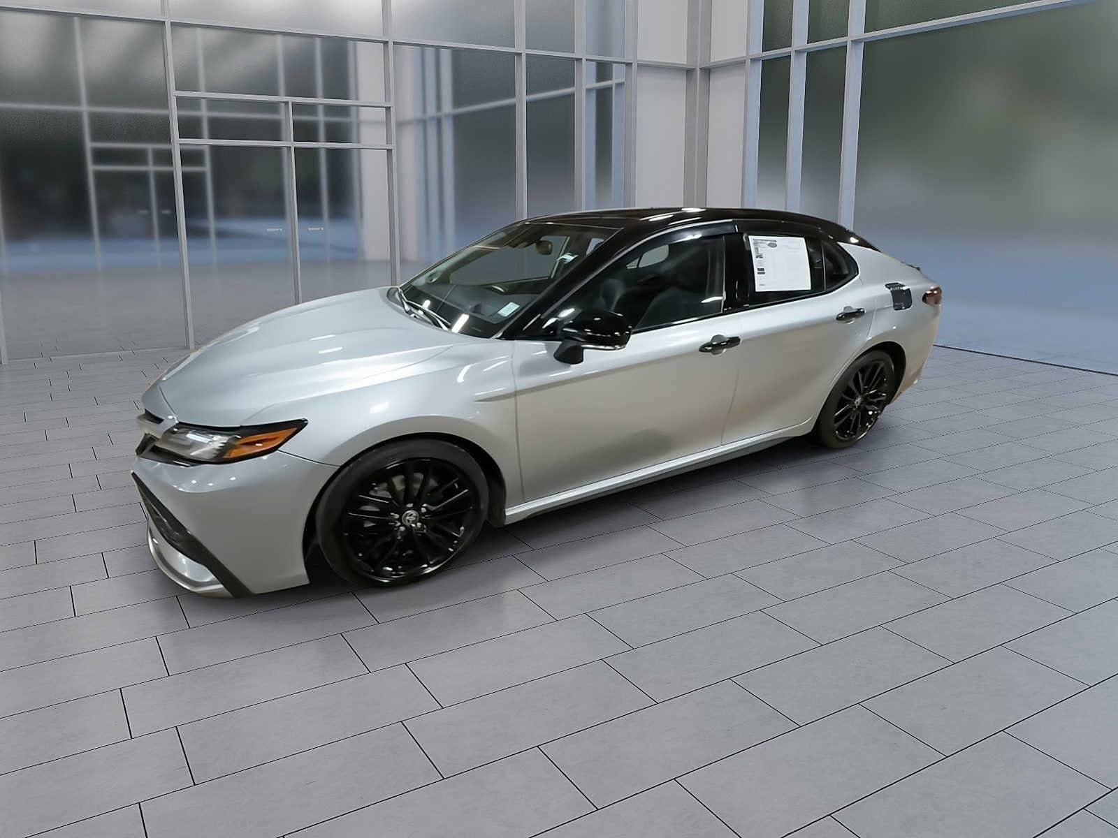 Thumbnail: 2022 Toyota Camry - 4