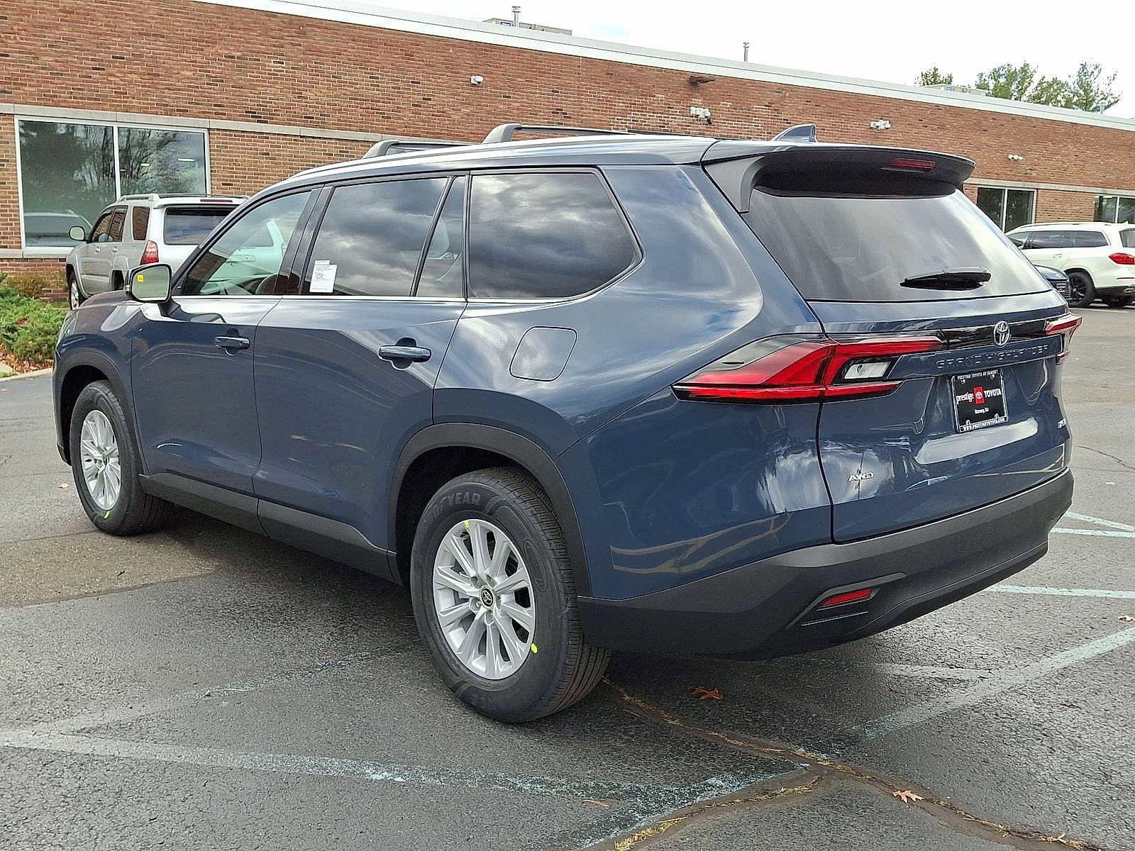 Thumbnail: 2026 Toyota Grand Highlander - 11