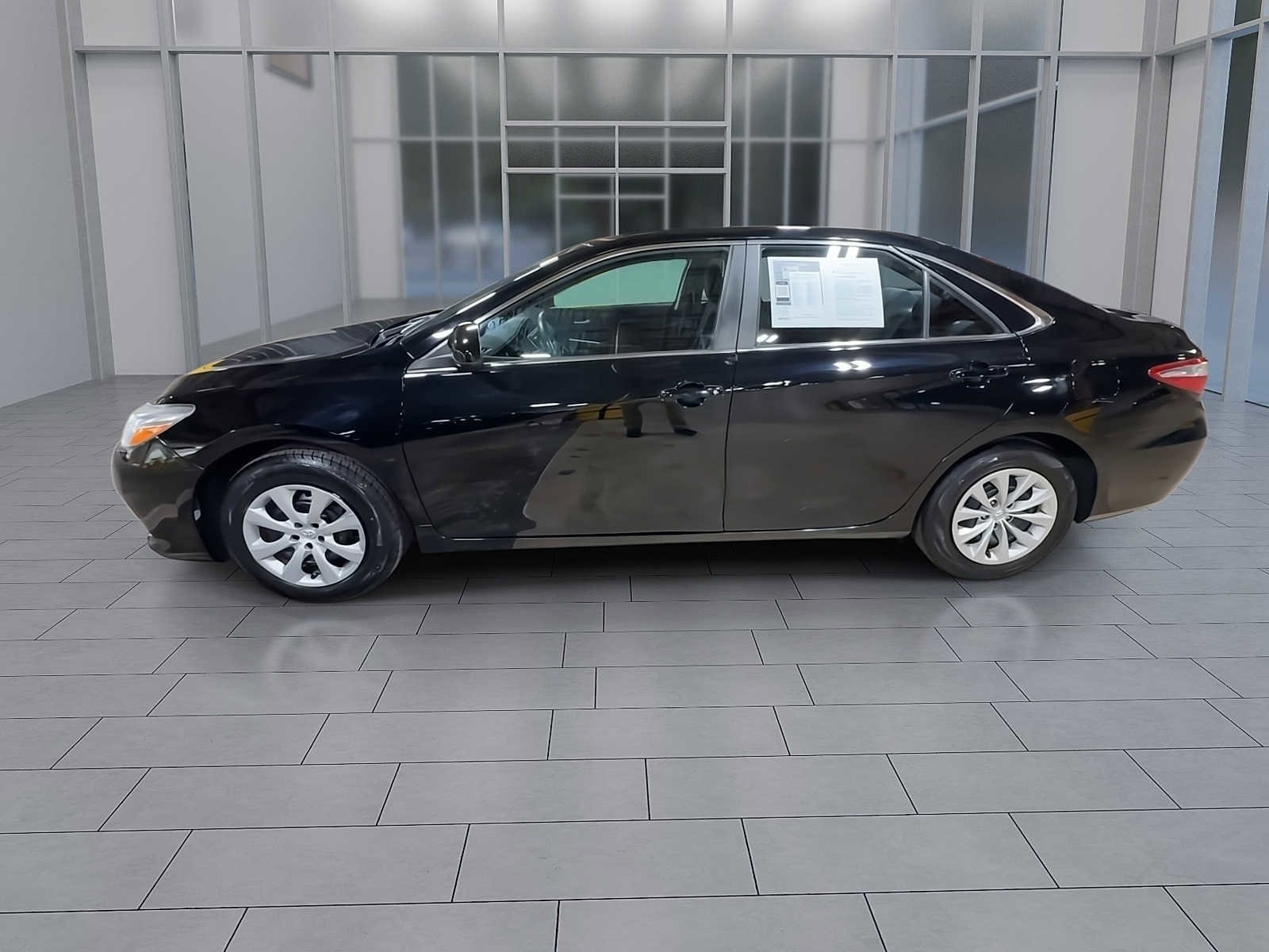 Thumbnail: 2015 Toyota Camry - 5