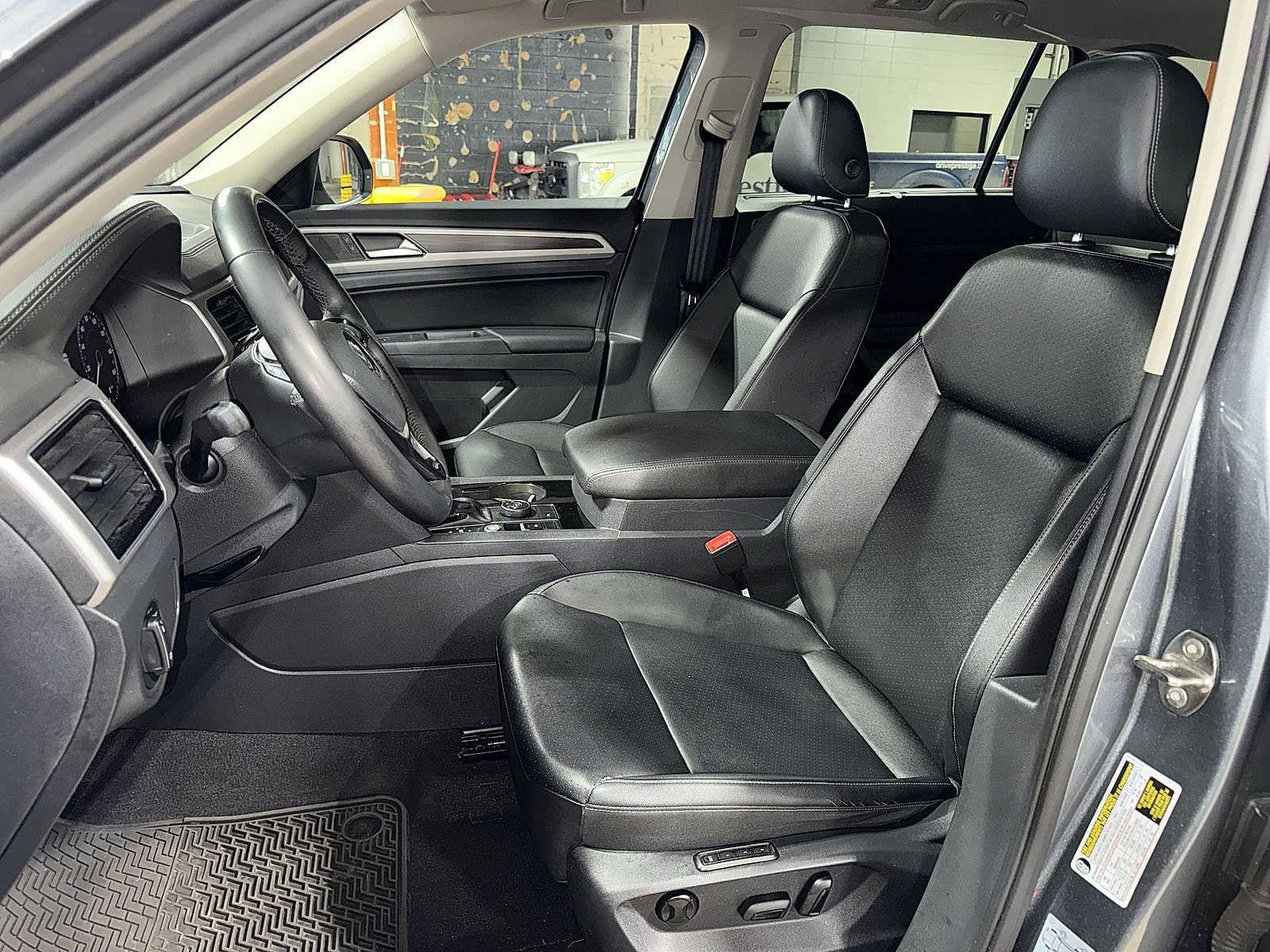 Thumbnail: 2019 Volkswagen Atlas - 15