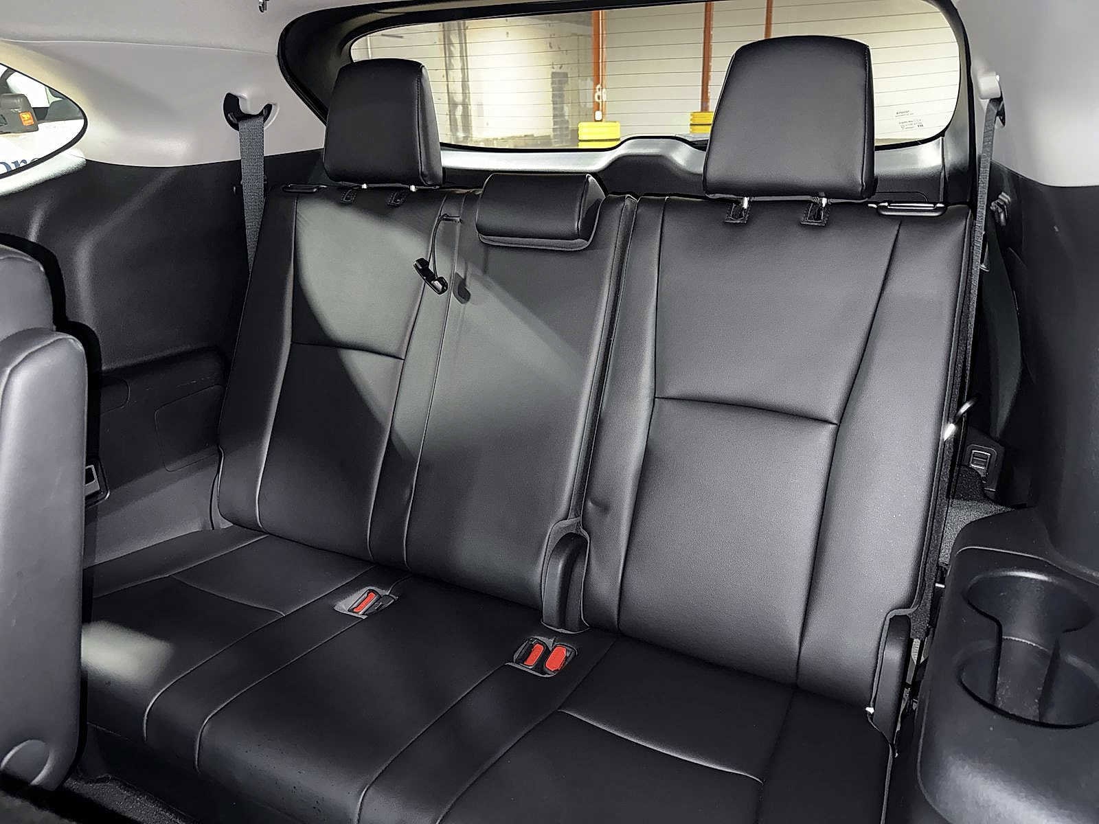 Thumbnail: 2023 Toyota Highlander - 18