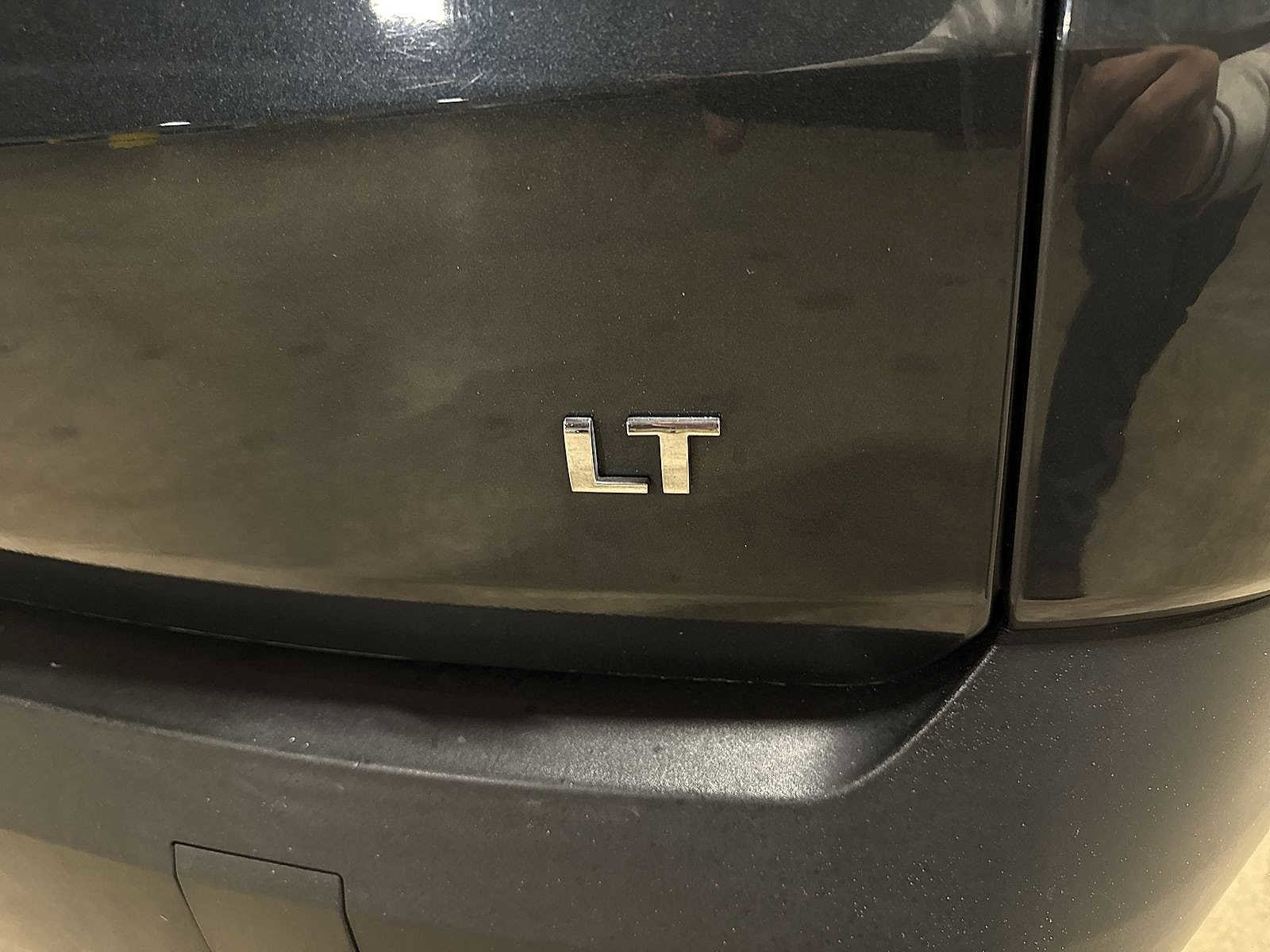 Thumbnail: 2018 Chevrolet Traverse - 28