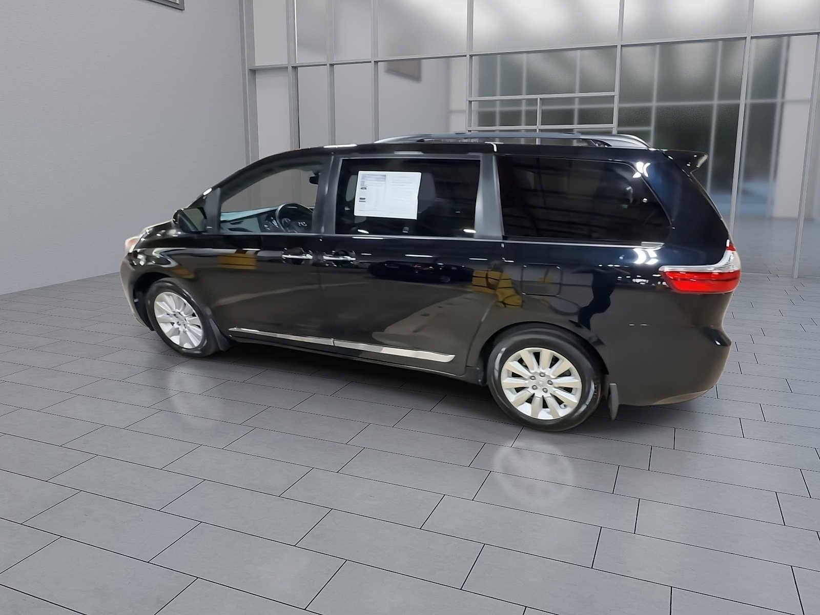 View vehicle photo 6