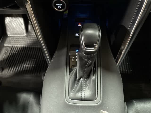 Thumbnail: 2023 Toyota Venza - 29