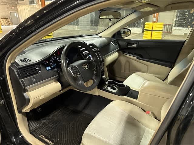 Thumbnail: 2012 Toyota Camry - 27