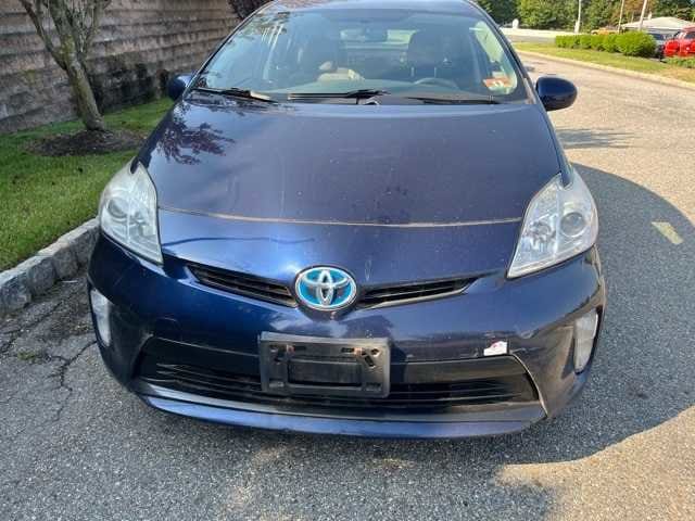 Thumbnail: 2015 Toyota Prius - 2