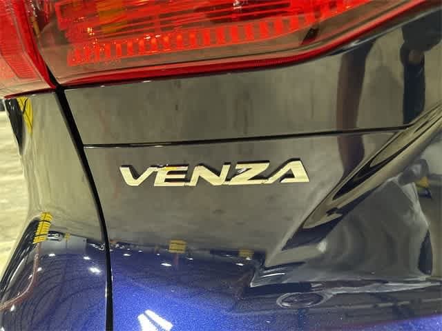 2021 Toyota Venza LE 25