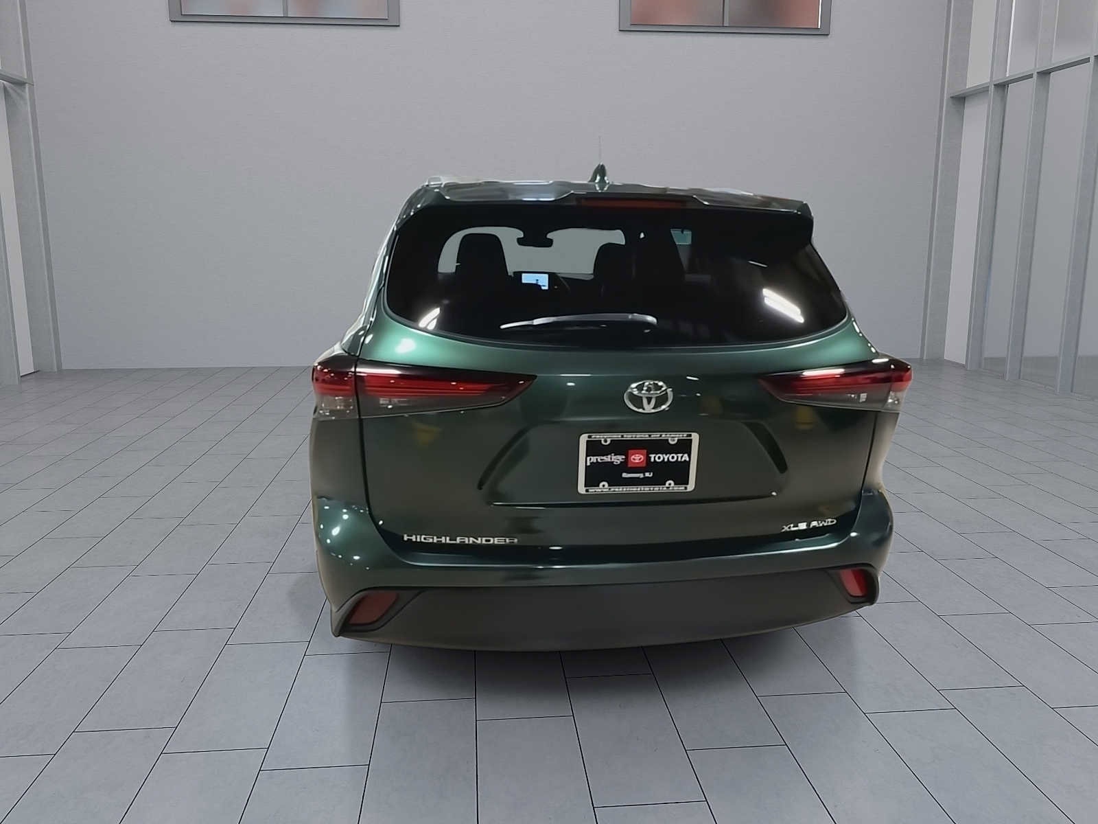 Thumbnail: 2025 Toyota Highlander - 7
