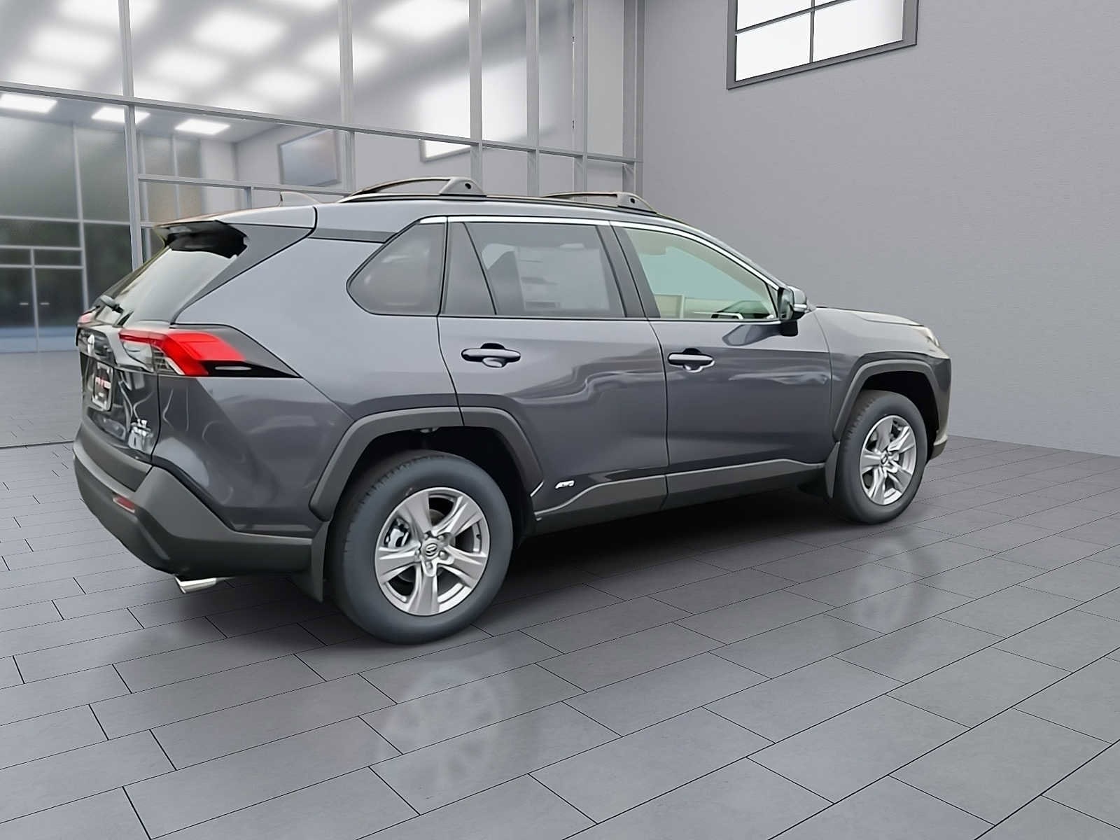 Thumbnail: 2025 Toyota RAV4 - 7