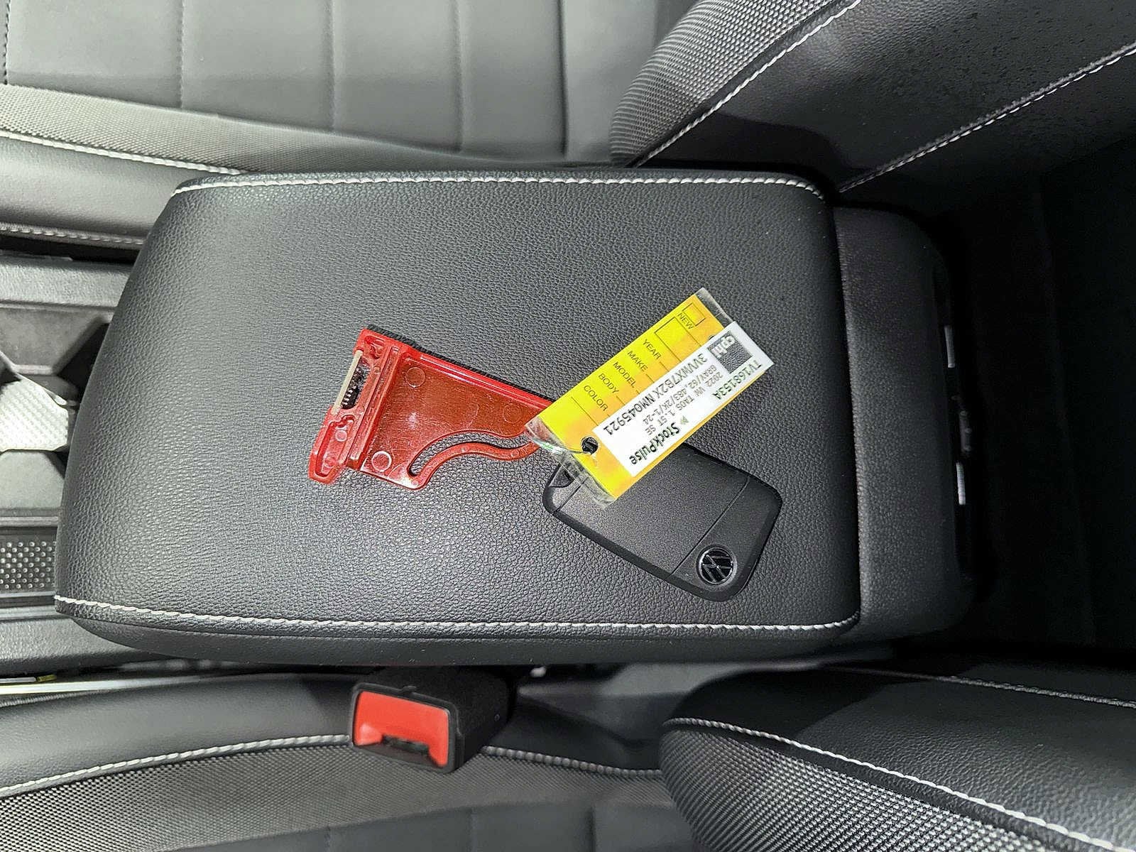 Thumbnail: 2022 Volkswagen Taos - 34