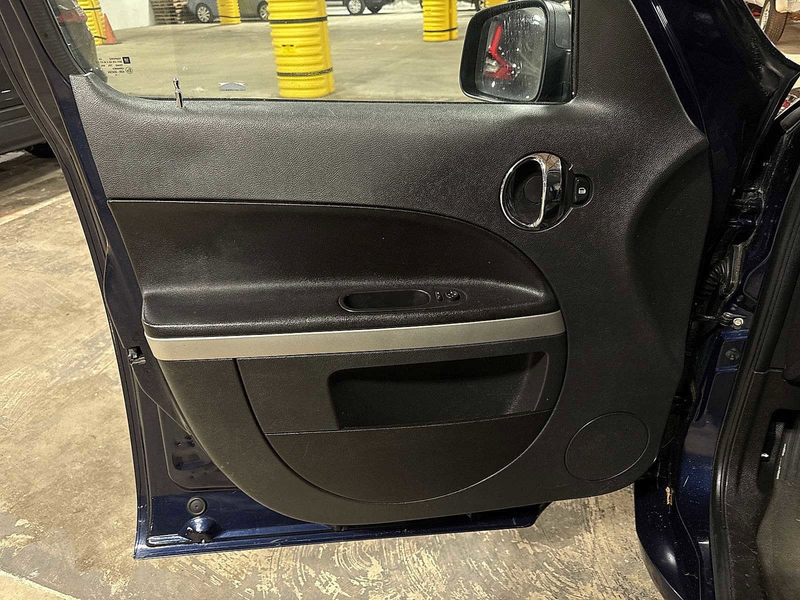 Thumbnail: 2008 Chevrolet HHR - 27