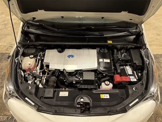 Thumbnail: 2017 Toyota Prius - 12