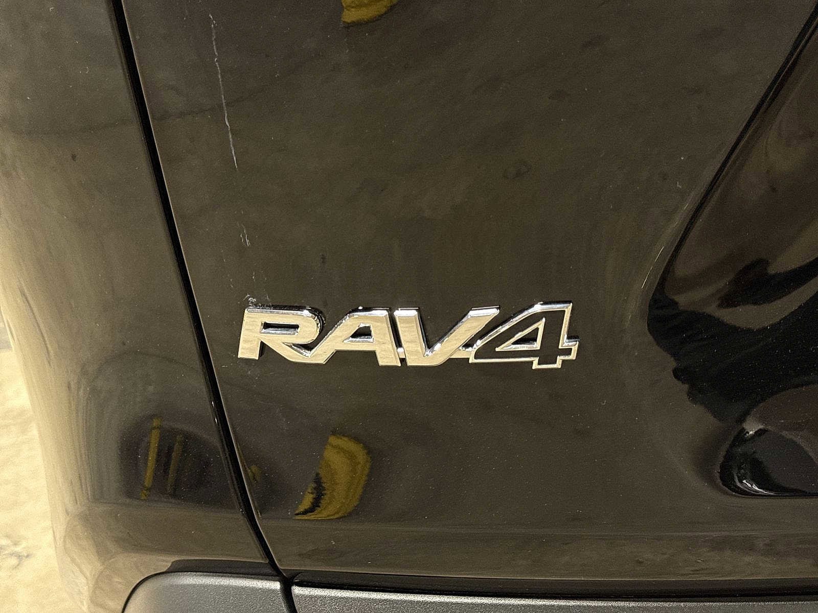 Thumbnail: 2025 Toyota RAV4 - 26