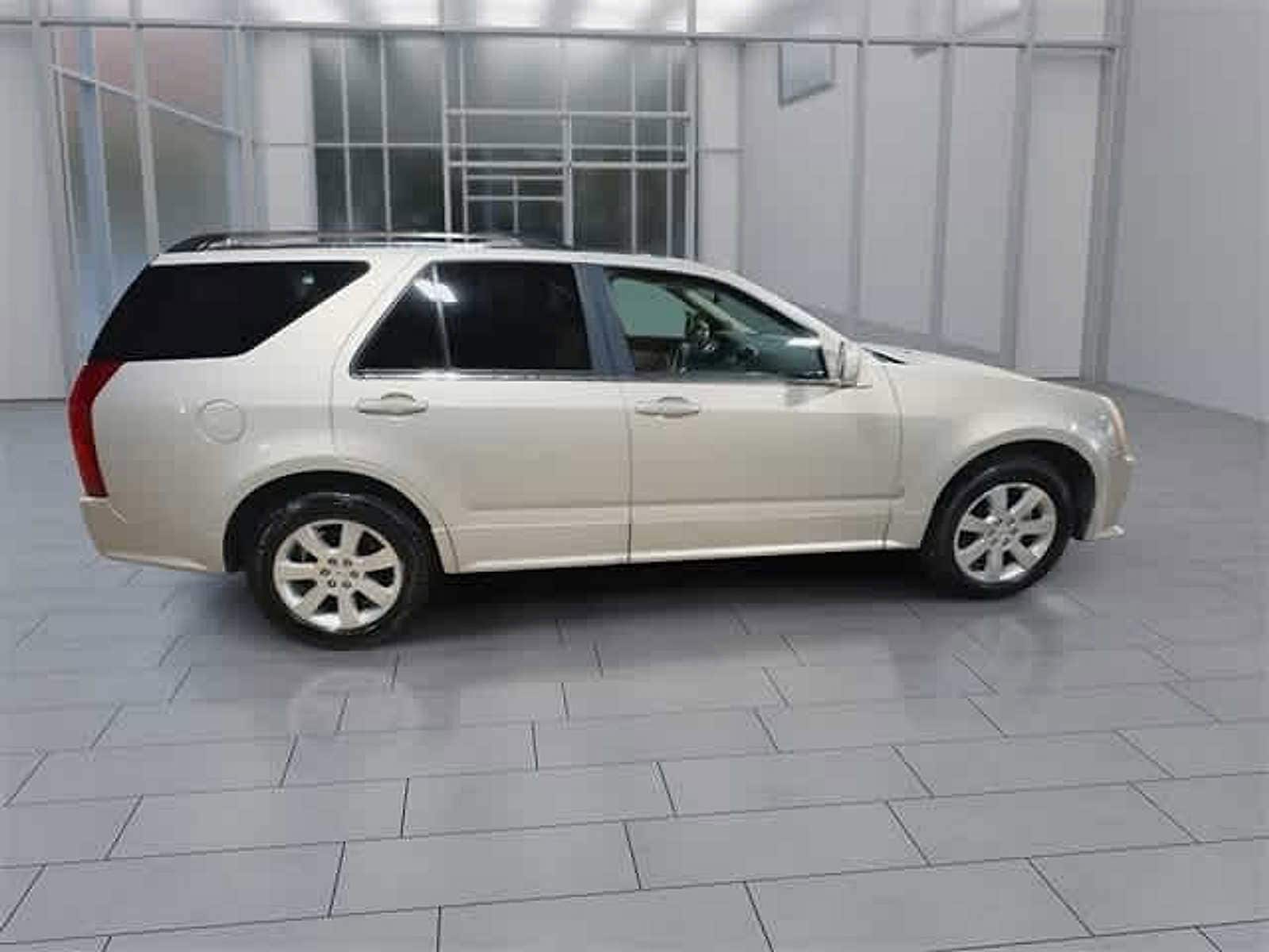 Thumbnail: 2009 Cadillac SRX - 15