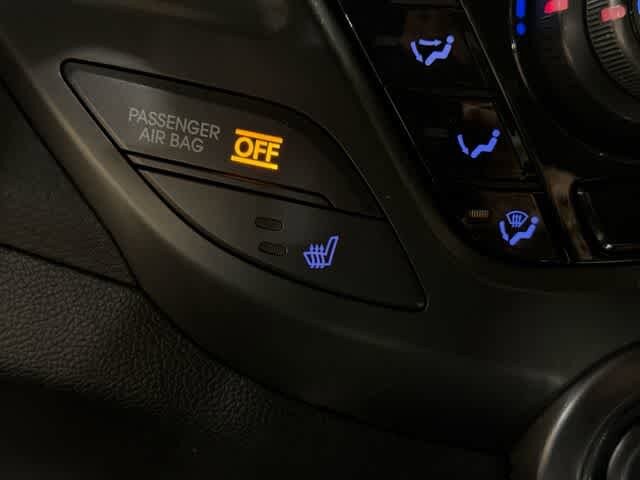 Thumbnail: 2013 Hyundai Veloster - 28