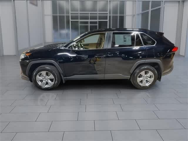 Thumbnail: 2022 Toyota RAV4 - 5