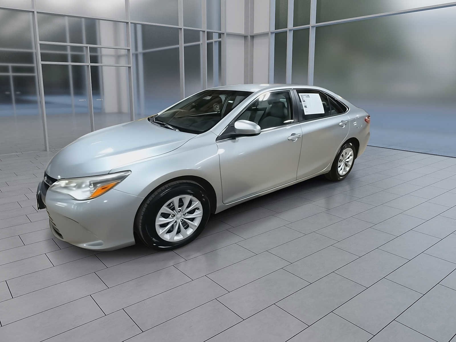 Thumbnail: 2016 Toyota Camry - 3