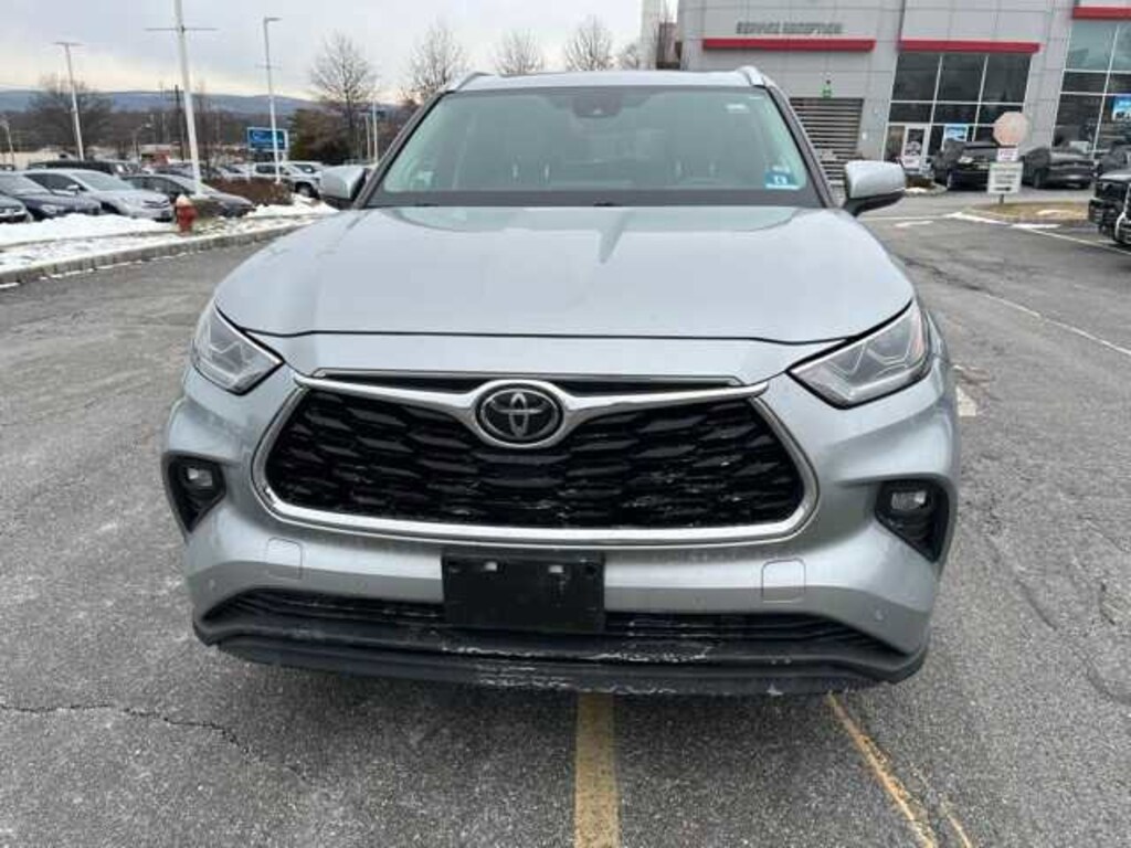 Used 2020 Toyota Highlander Limited SUV