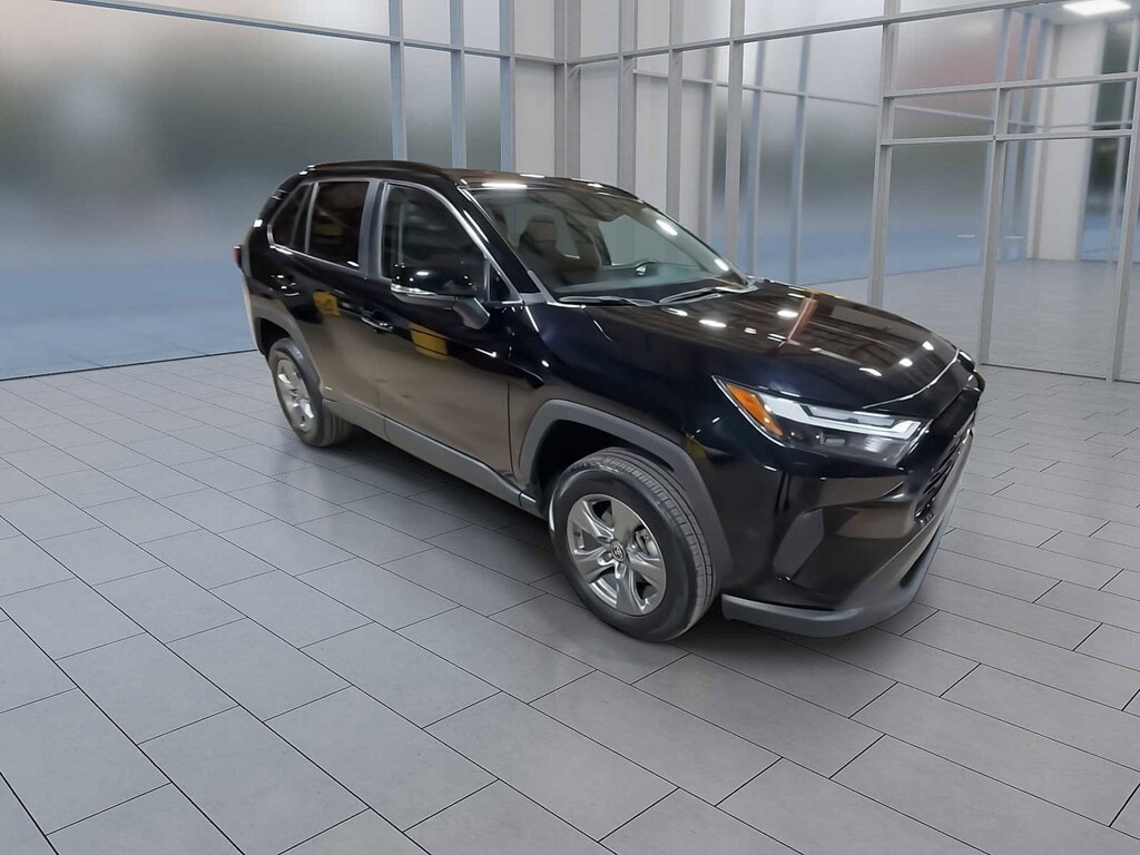 Used 2024 Toyota RAV4 Hybrid XLE SUV
