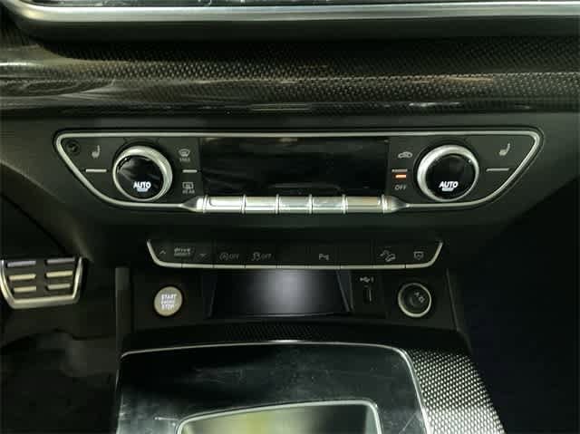 2022 Audi SQ5 Premium 20