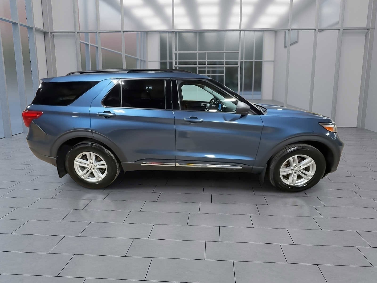 Thumbnail: 2020 Ford Explorer - 9