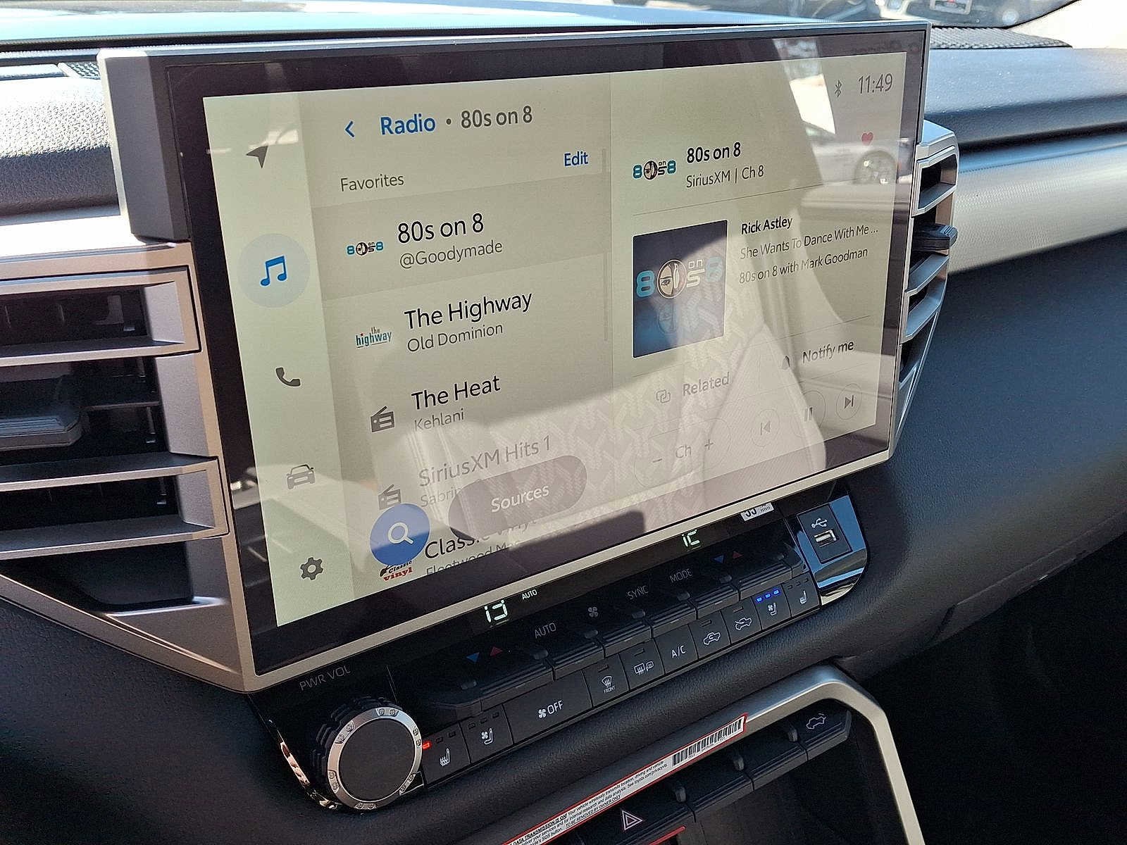 Thumbnail: 2025 Toyota Tundra - 16