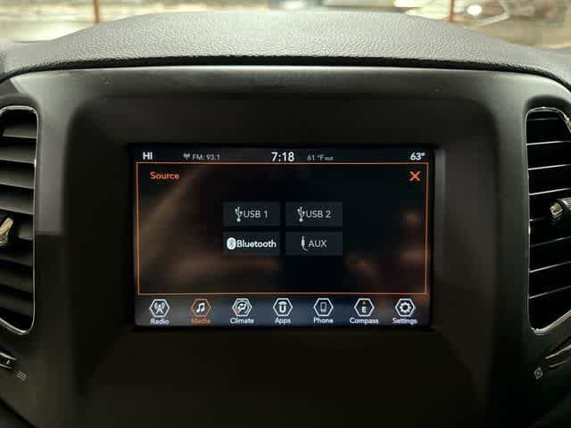 Thumbnail: 2021 Jeep Compass - 20
