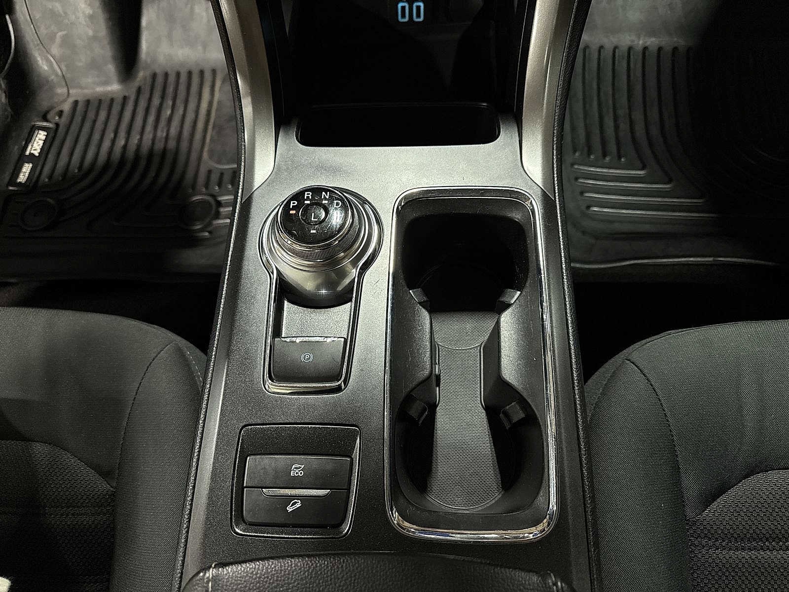 Thumbnail: 2020 Ford Fusion - 32