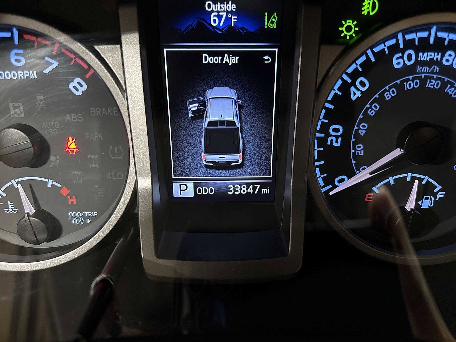 Thumbnail: 2023 Toyota Tacoma - 19