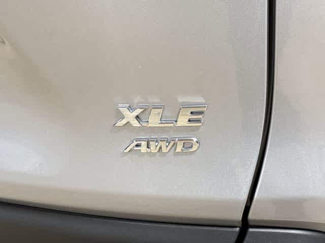 Thumbnail: 2025 Toyota RAV4 - 49