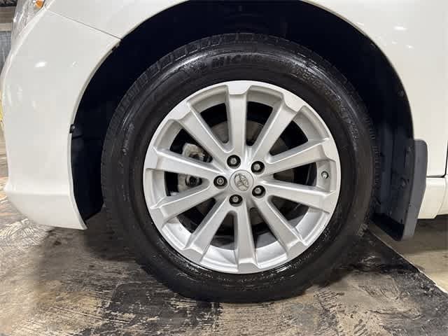 Thumbnail: 2010 Toyota Venza - 10
