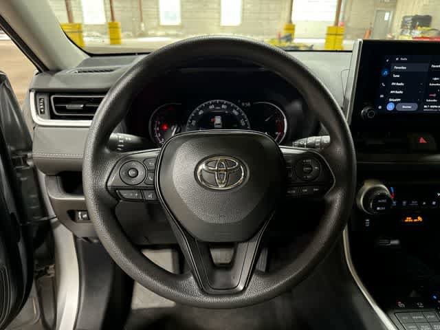 Thumbnail: 2025 Toyota RAV4 - 18
