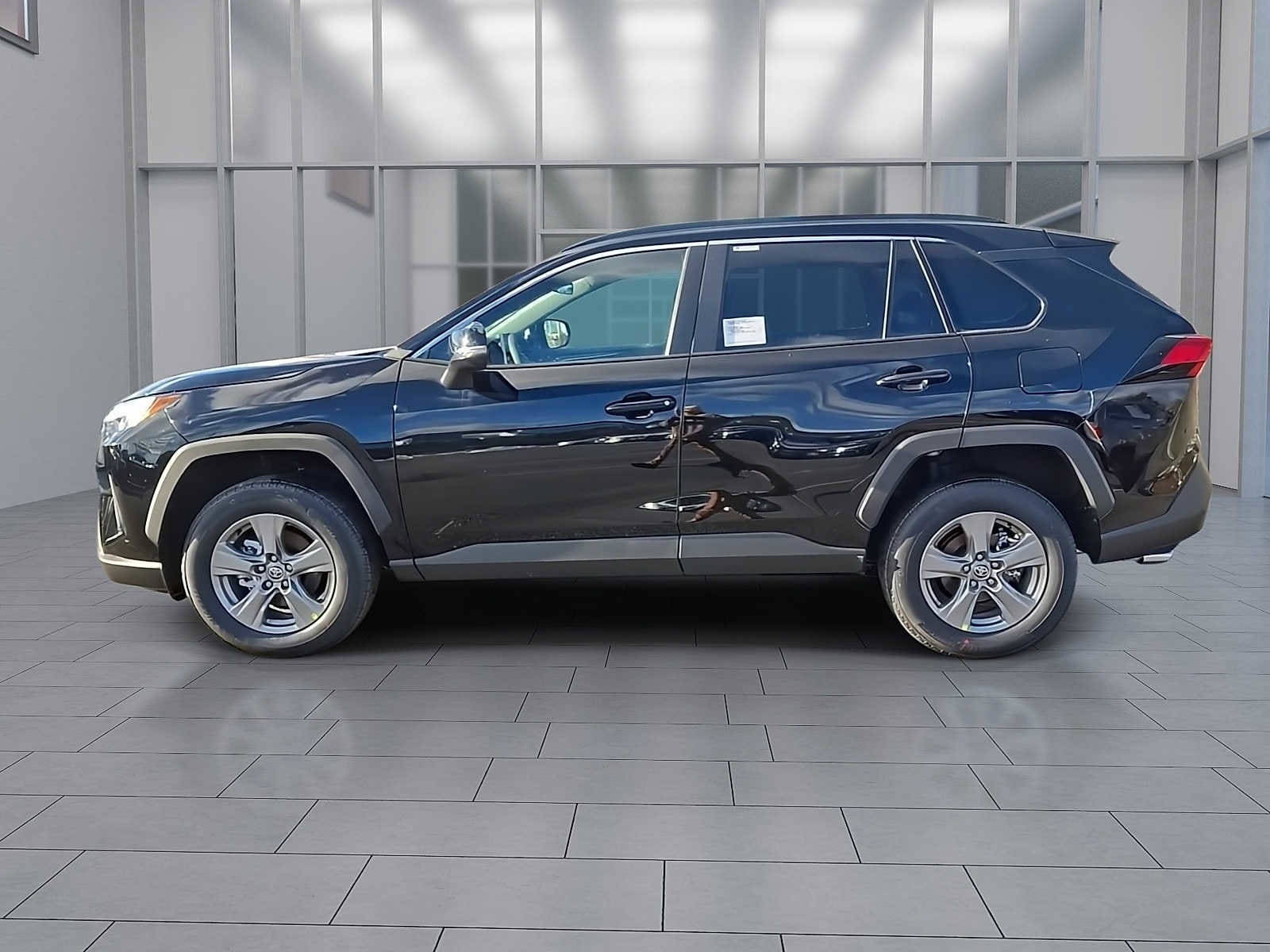 Thumbnail: 2025 Toyota RAV4 - 2