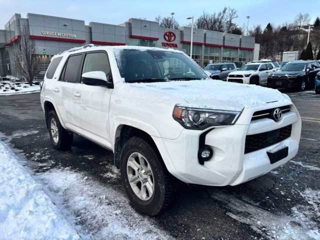 Used 2024 Toyota 4Runner SR5 SUV