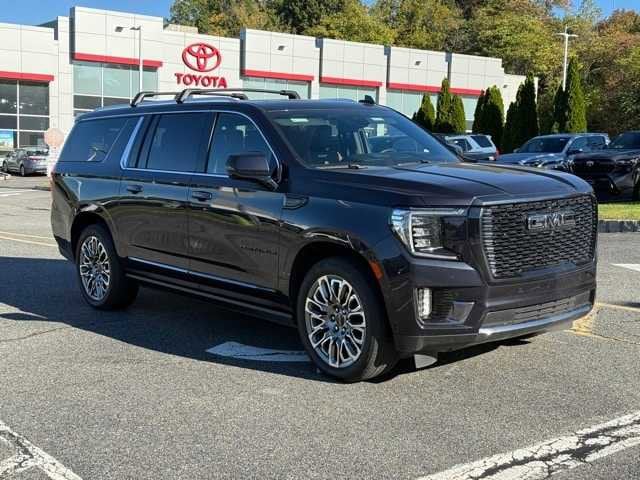 Thumbnail: 2023 GMC Yukon XL - 3