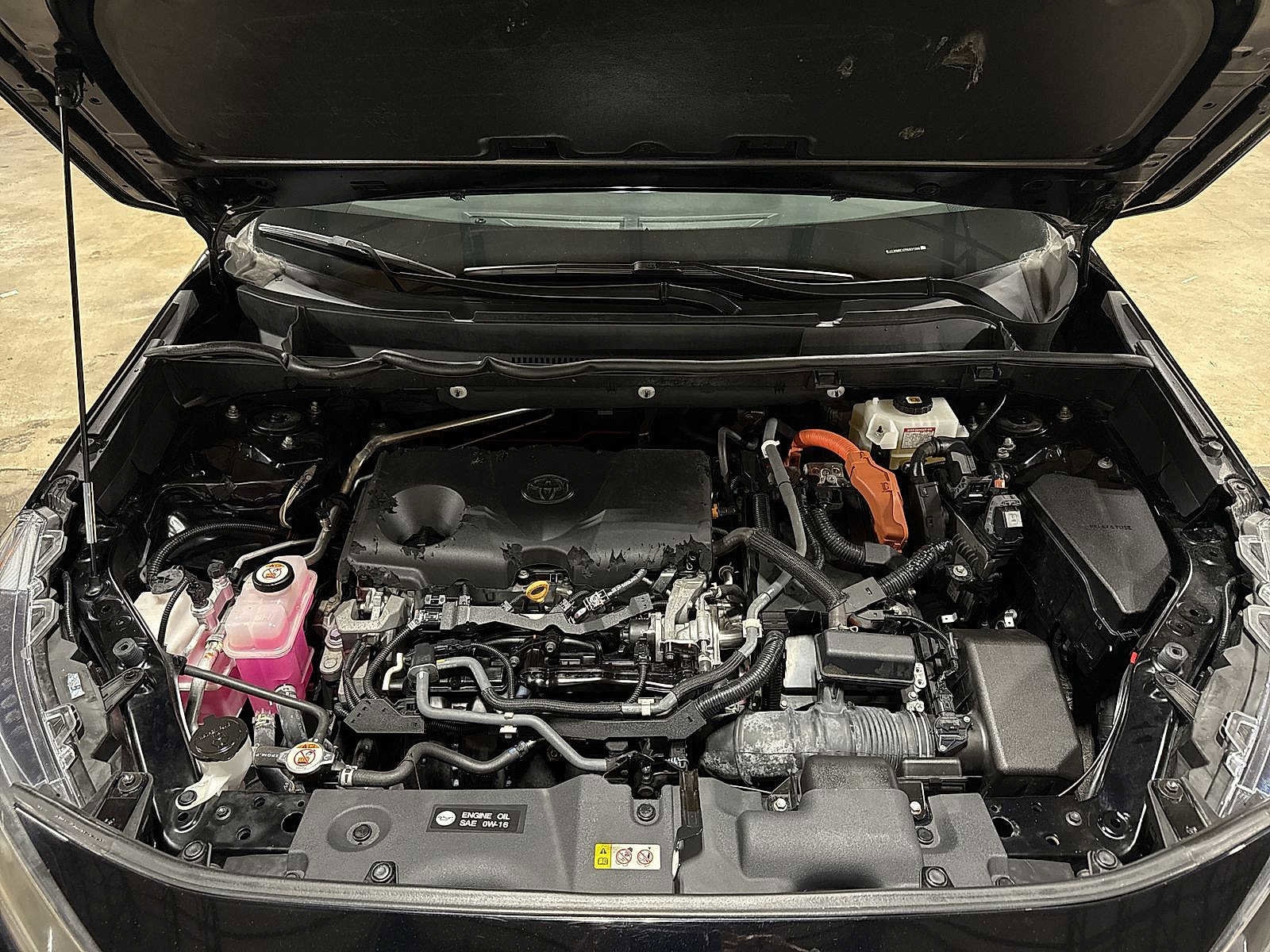 Thumbnail: 2021 Toyota RAV4 - 12