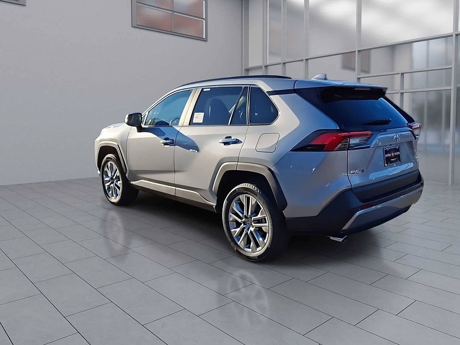 Thumbnail: 2025 Toyota RAV4 - 9