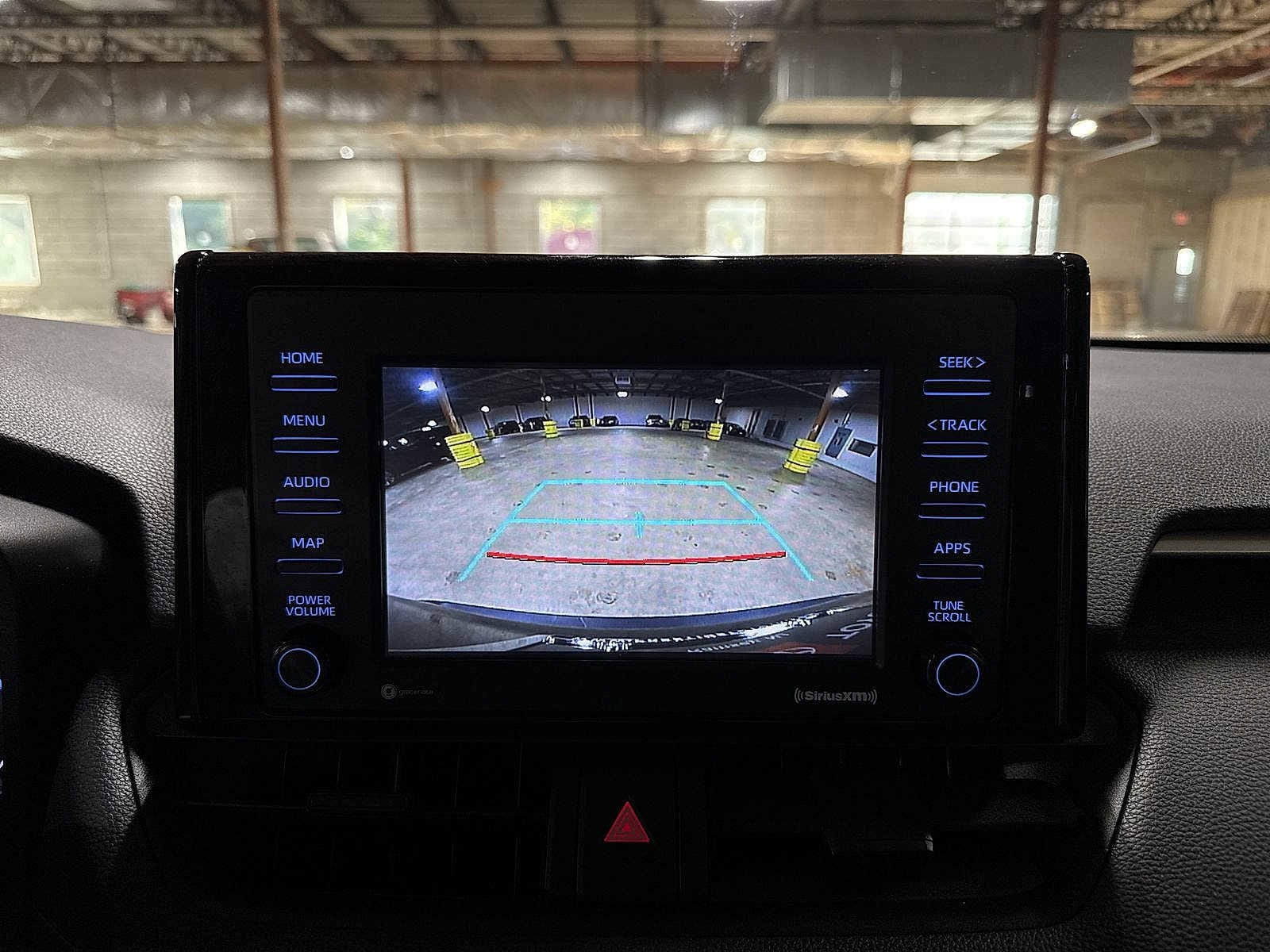 Thumbnail: 2021 Toyota RAV4 - 23