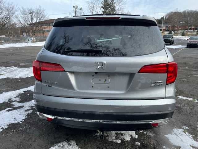 Thumbnail: 2016 Honda Pilot - 5