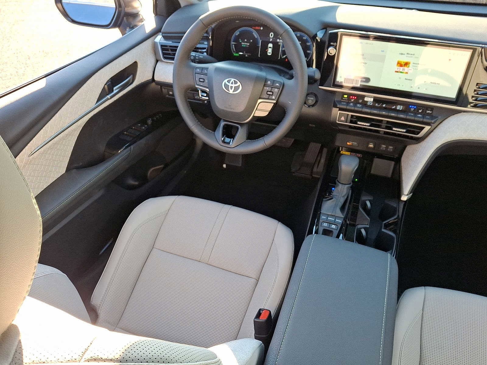 Thumbnail: 2026 Toyota Camry - 15