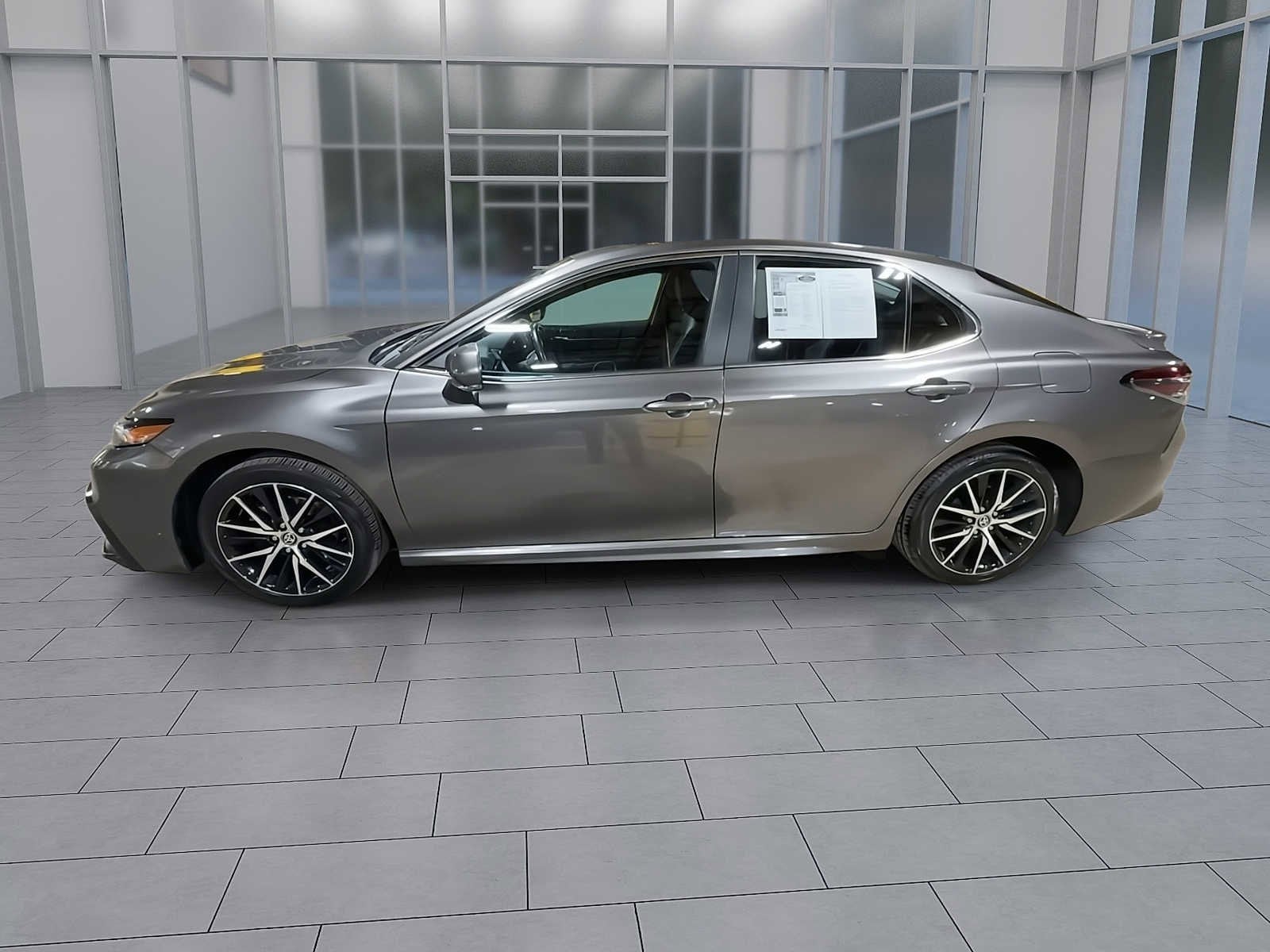 Thumbnail: 2023 Toyota Camry - 5