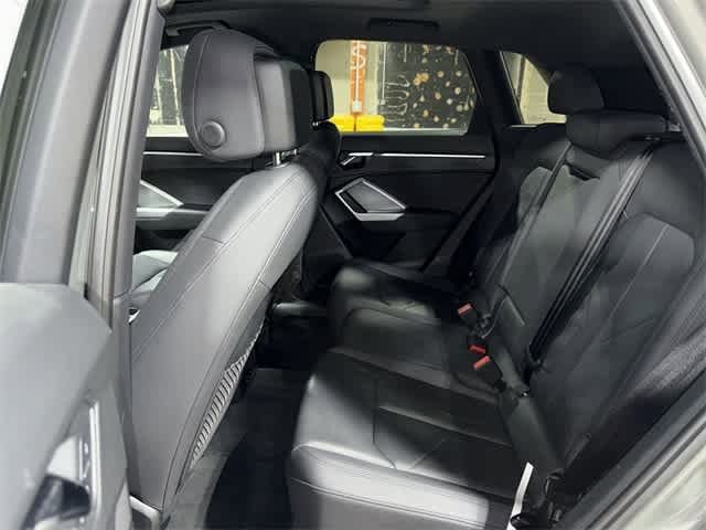 Thumbnail: 2020 Audi Q3 - 17