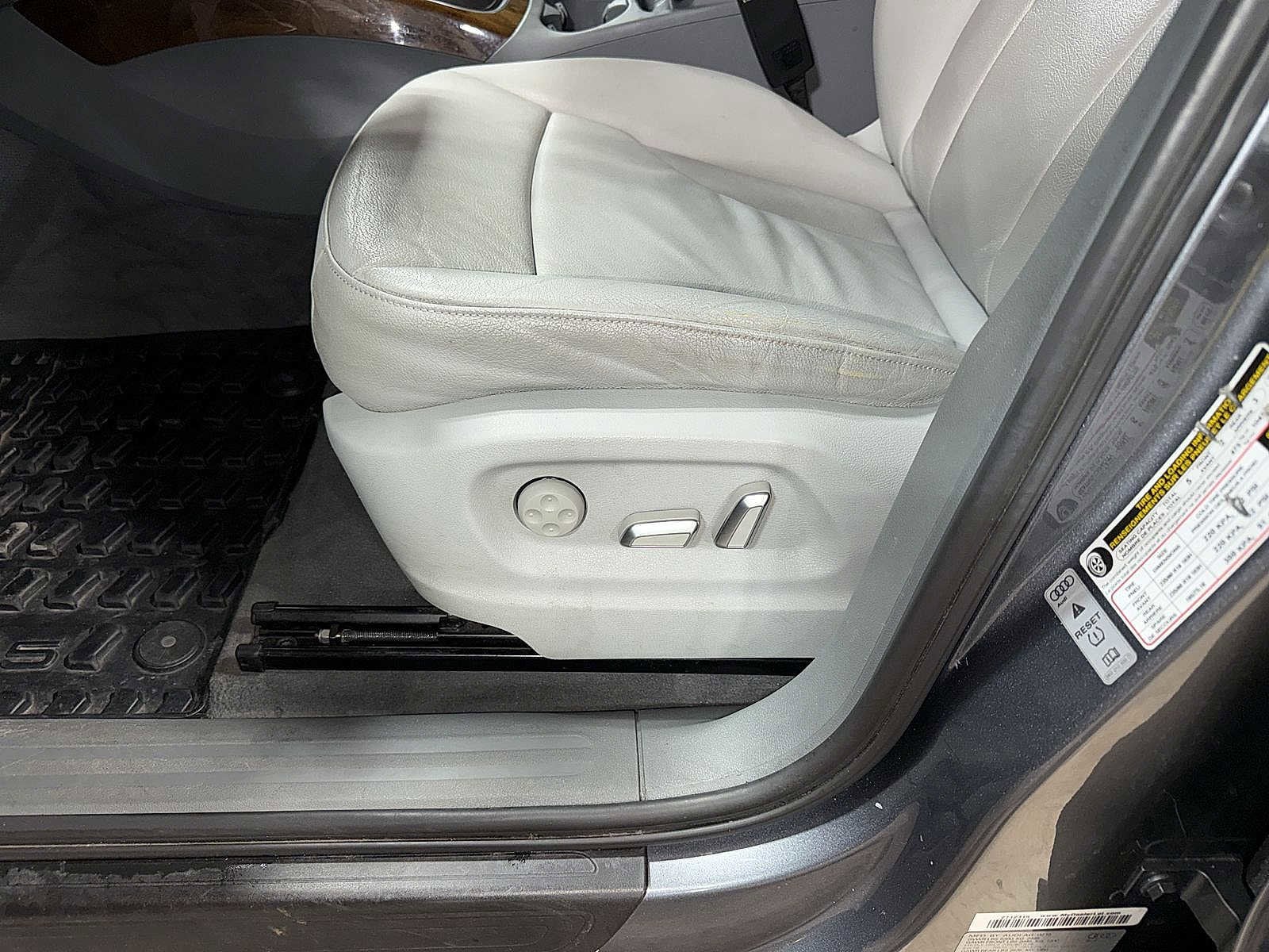 Thumbnail: 2015 Audi Q5 - 23