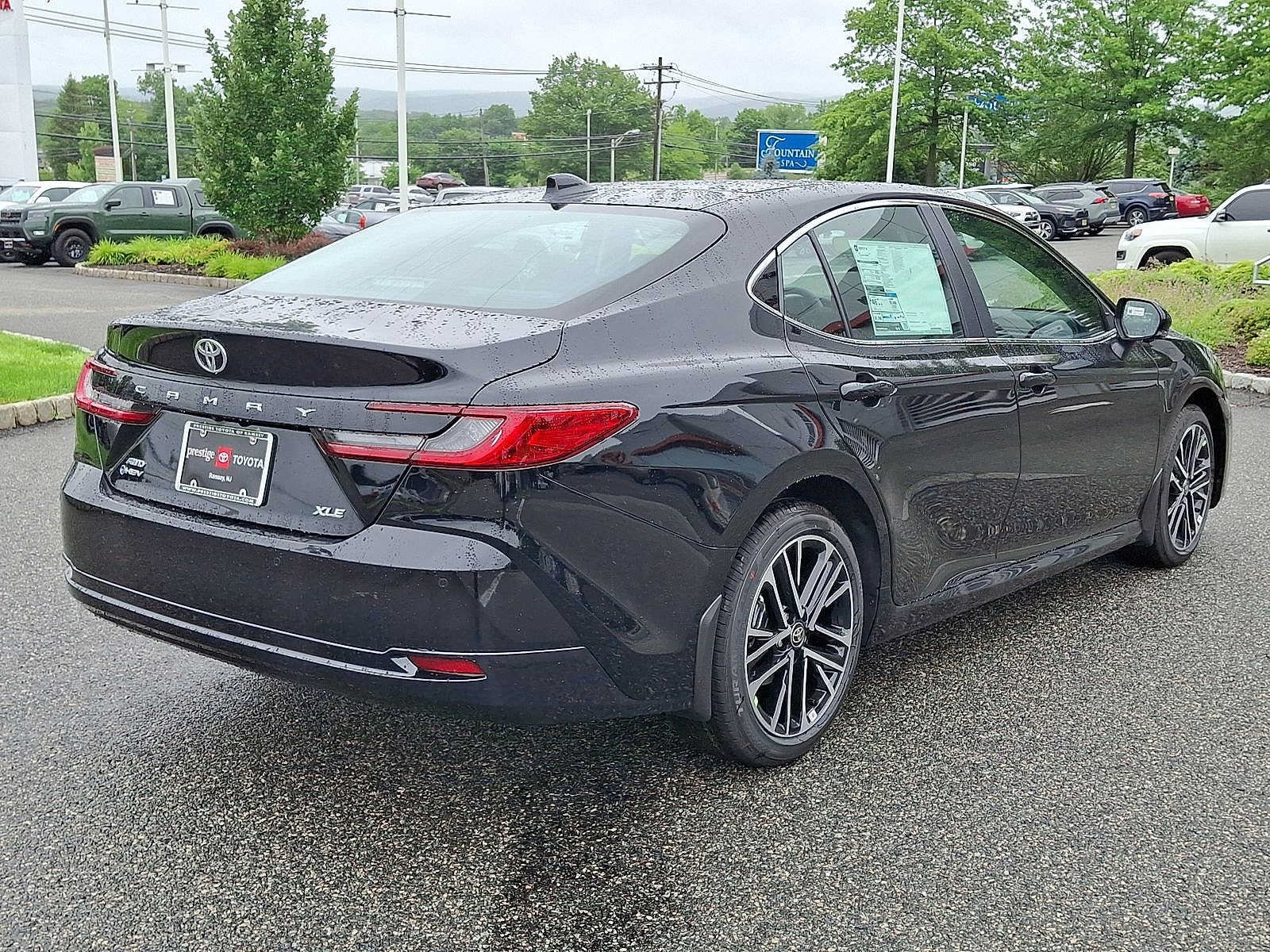 Thumbnail: 2026 Toyota Camry - 12