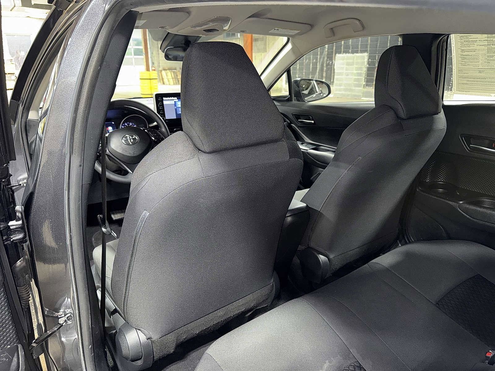 Thumbnail: 2021 Toyota C-HR - 25