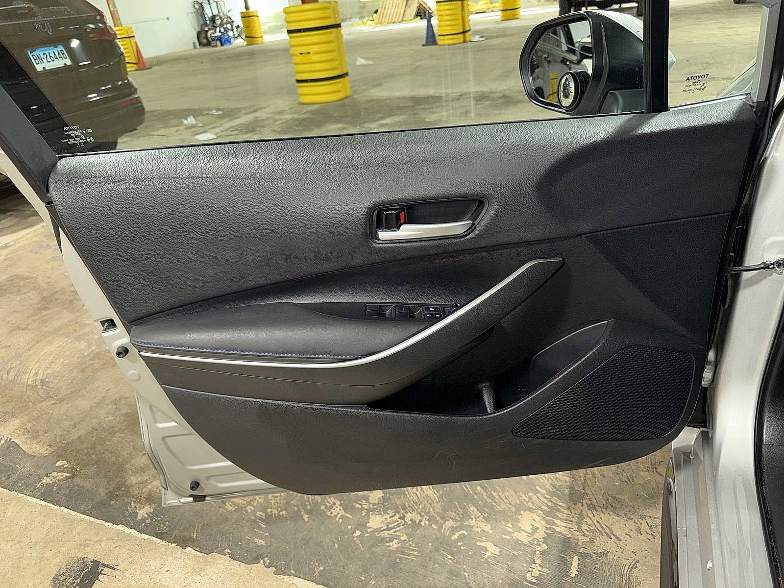 Thumbnail: 2021 Toyota Corolla - 28