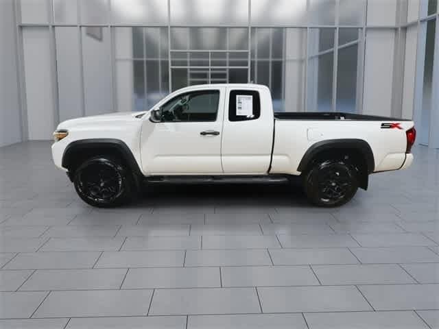 Thumbnail: 2021 Toyota Tacoma - 5