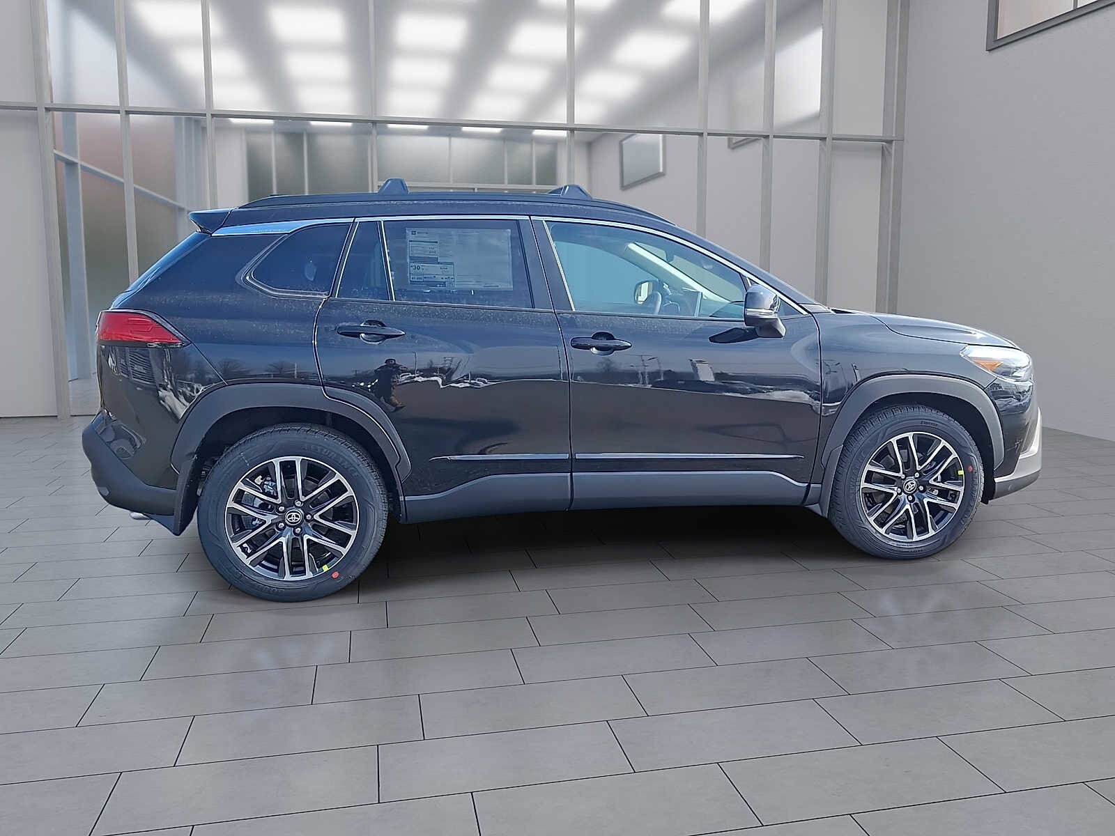 Thumbnail: 2026 Toyota Corolla Cross - 6